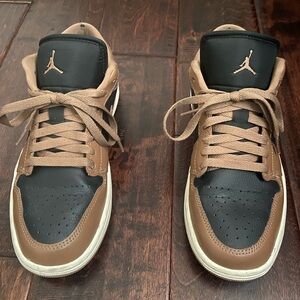 MAKE ME AN OFFER-Nike Air Jordan 1 Low Brown/Black Women’s Size 8